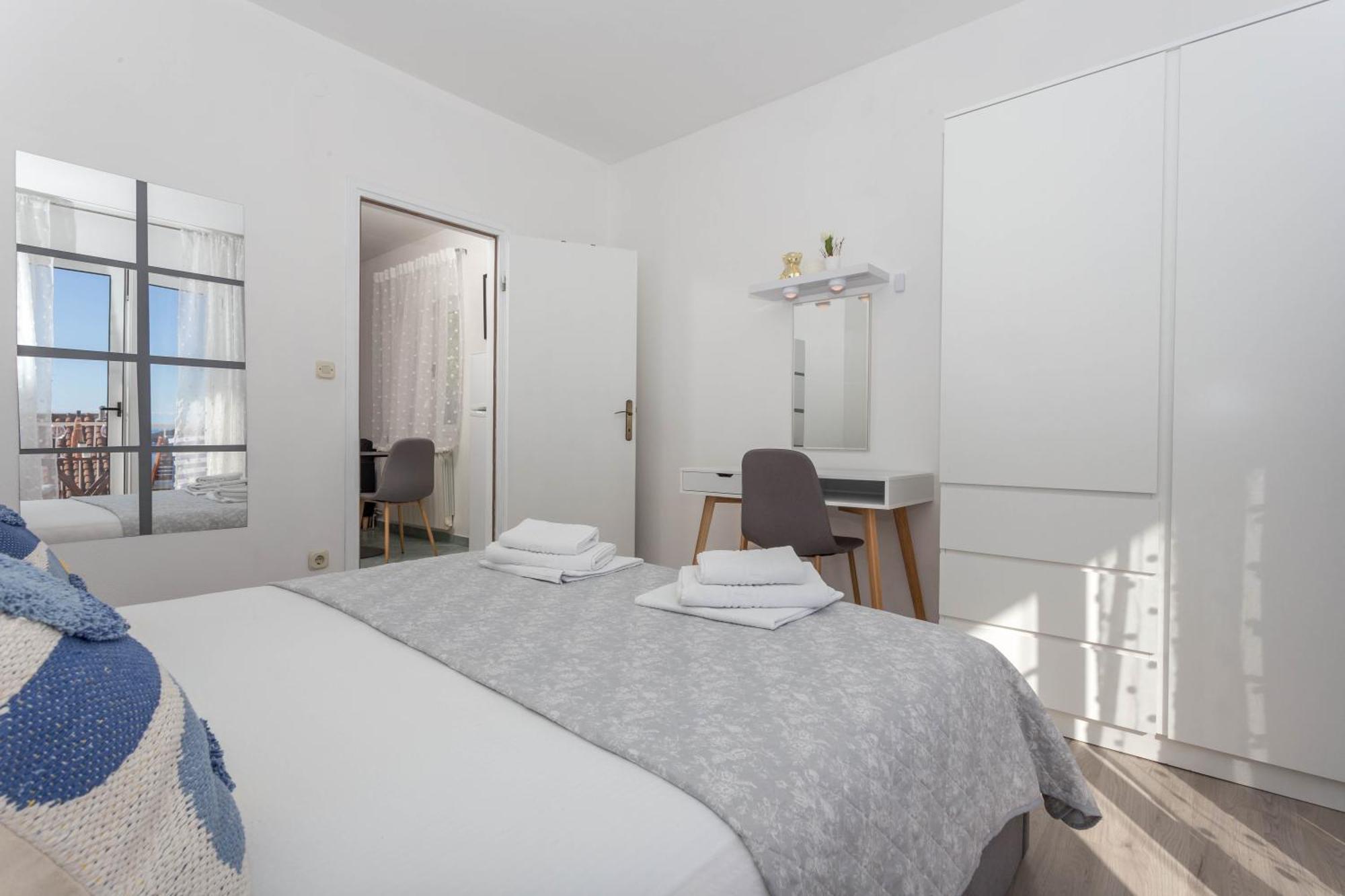 Apartments Anita Хвар Екстер'єр фото