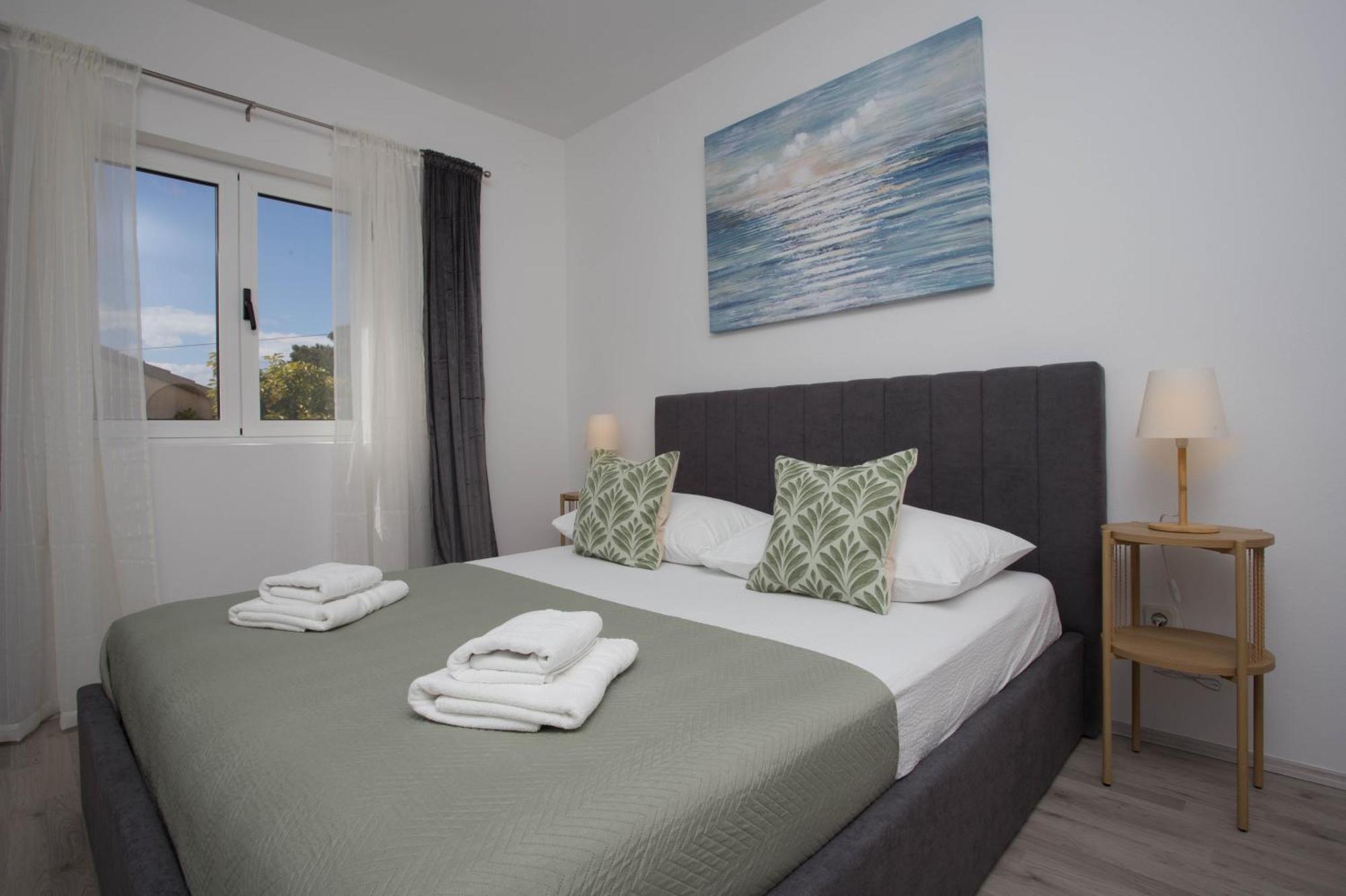 Apartments Anita Хвар Екстер'єр фото